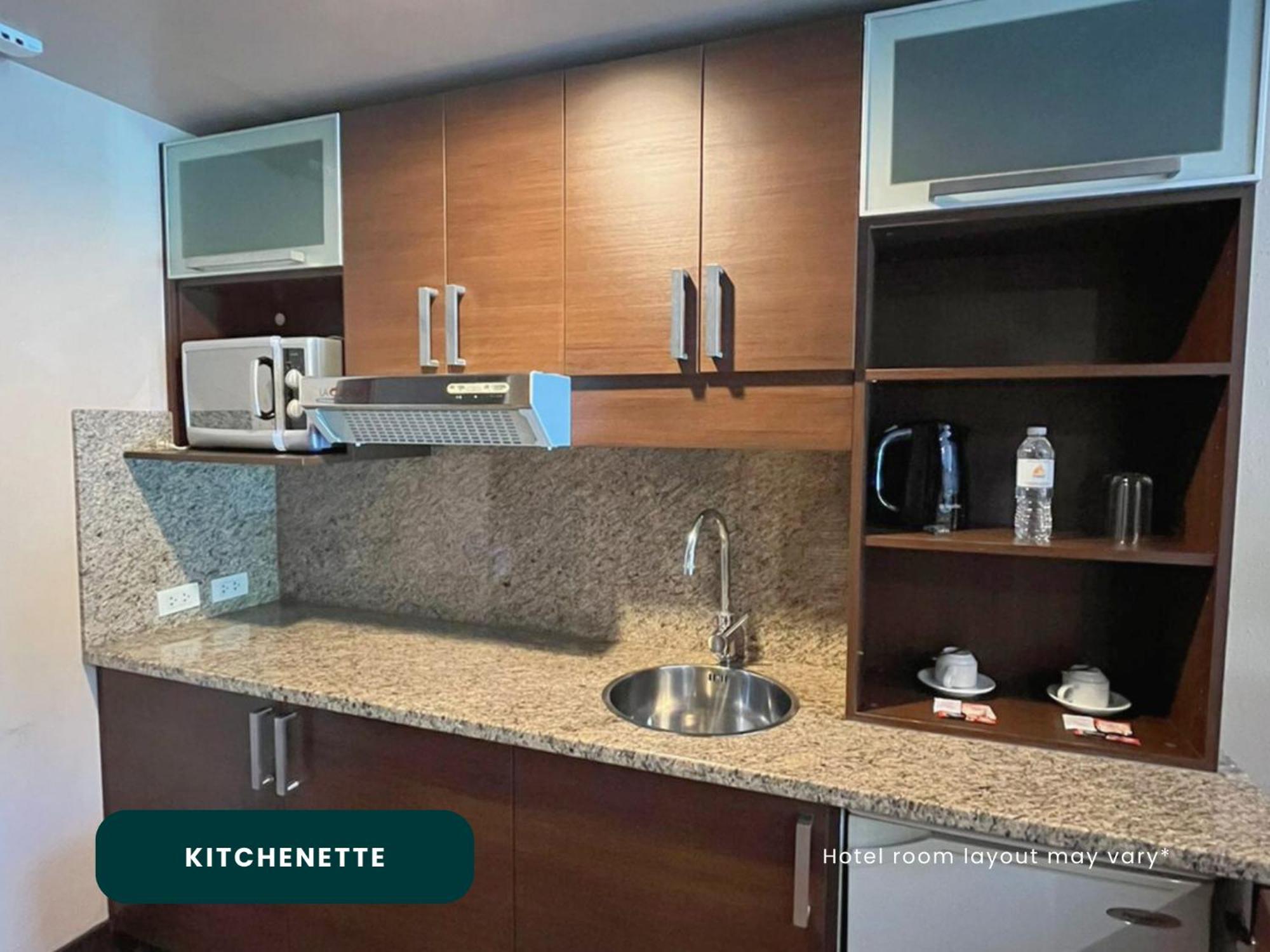 Coralpoint Gardens Suites & Residences Lapu-Lapu City Zewnętrze zdjęcie